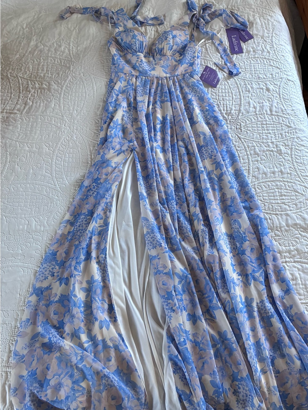 Ladivine by Cinderella Blu Floral Maxi Dress with Tie Straps